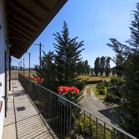 Agriturismo Cascina Marzana Pavia Exterior photo